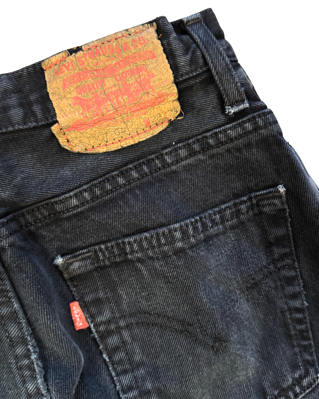 Vintage Levis 507 Black (W28 L34)