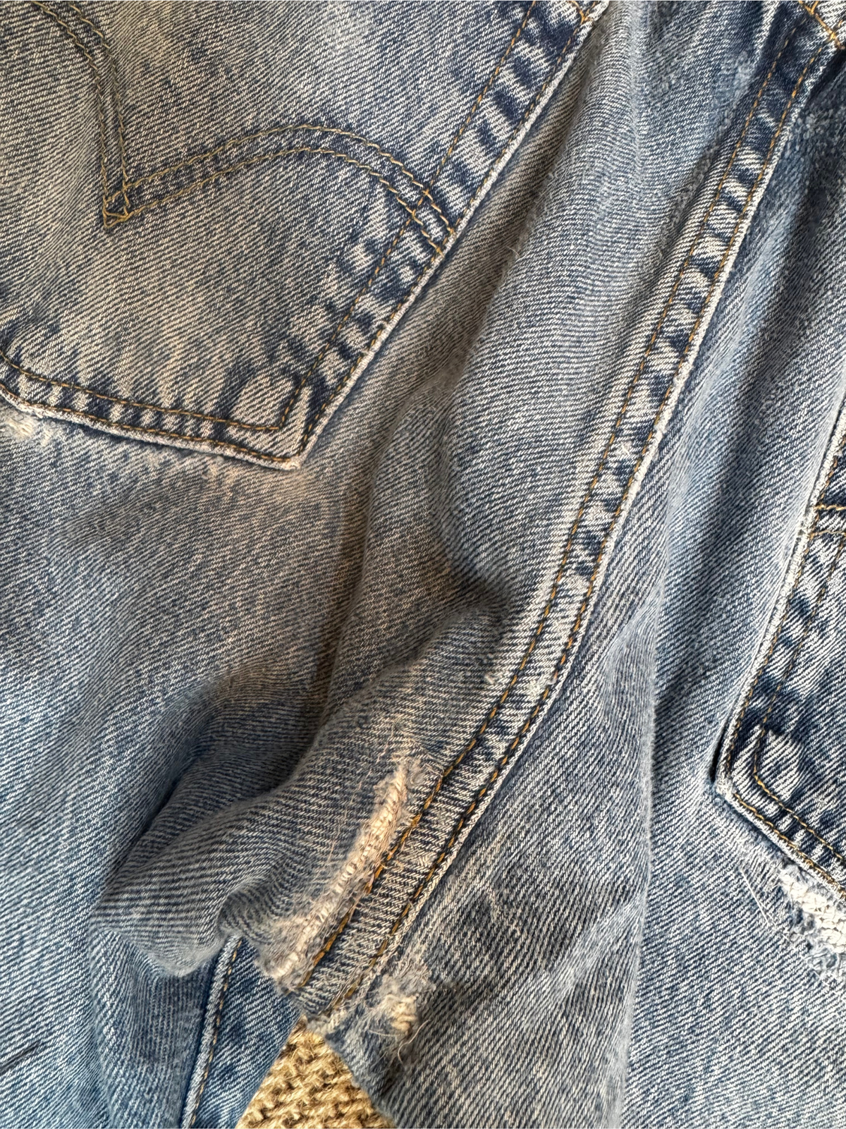 Vintage Levis 501 Stonewash: W33 L36