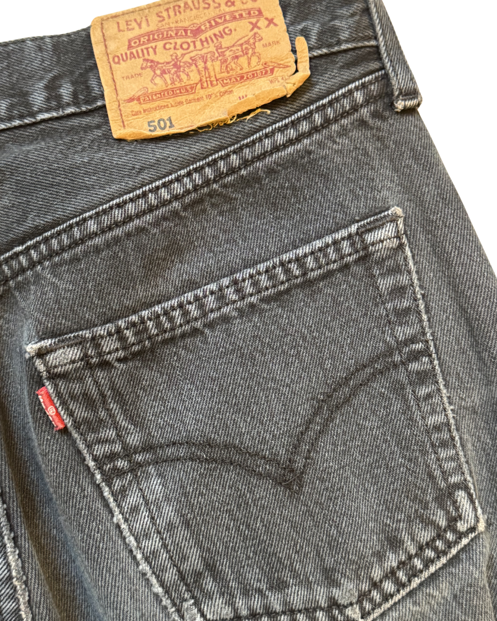 Levi’s 501 Black: W30 L32