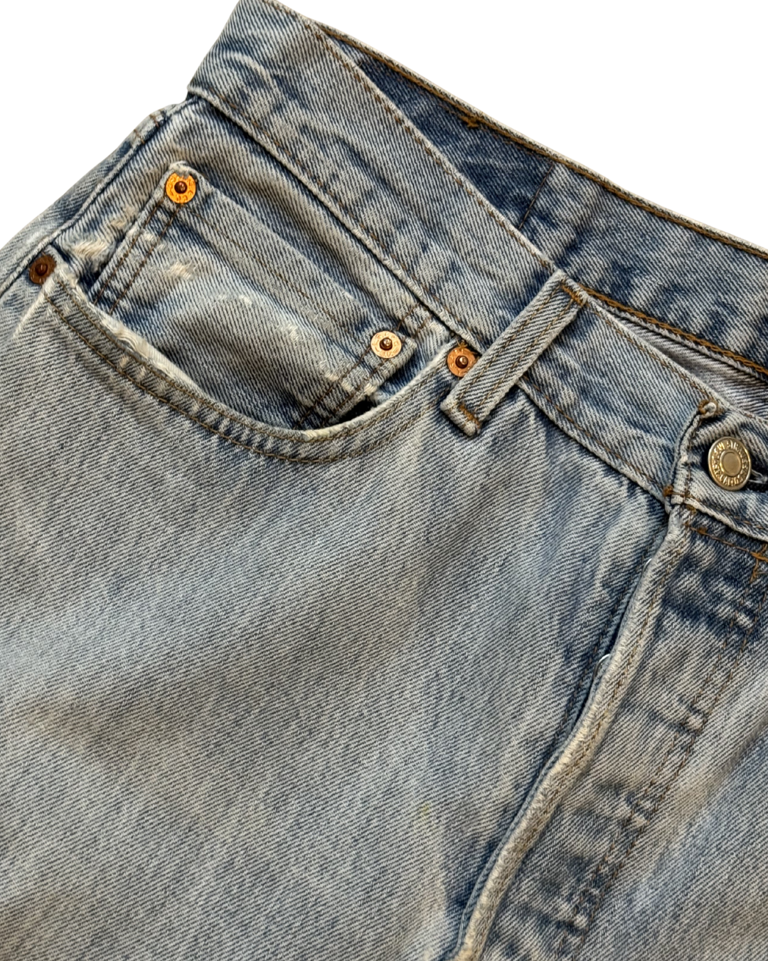 Vintage Levis 501 Rip (W32 L32)