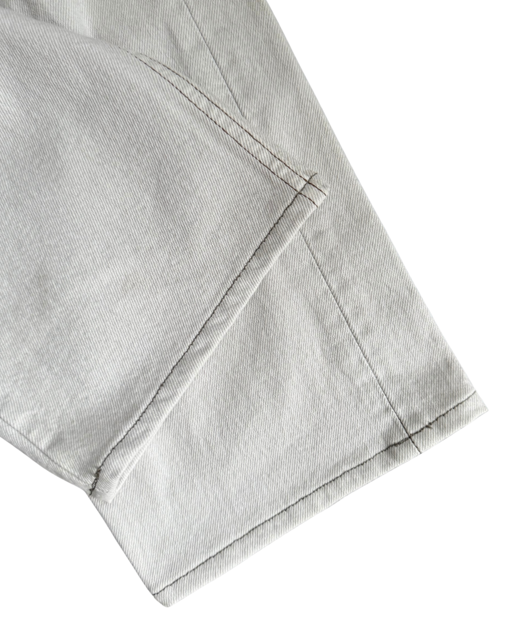 Vintage Levis 501: Cream (W34 L27.5)