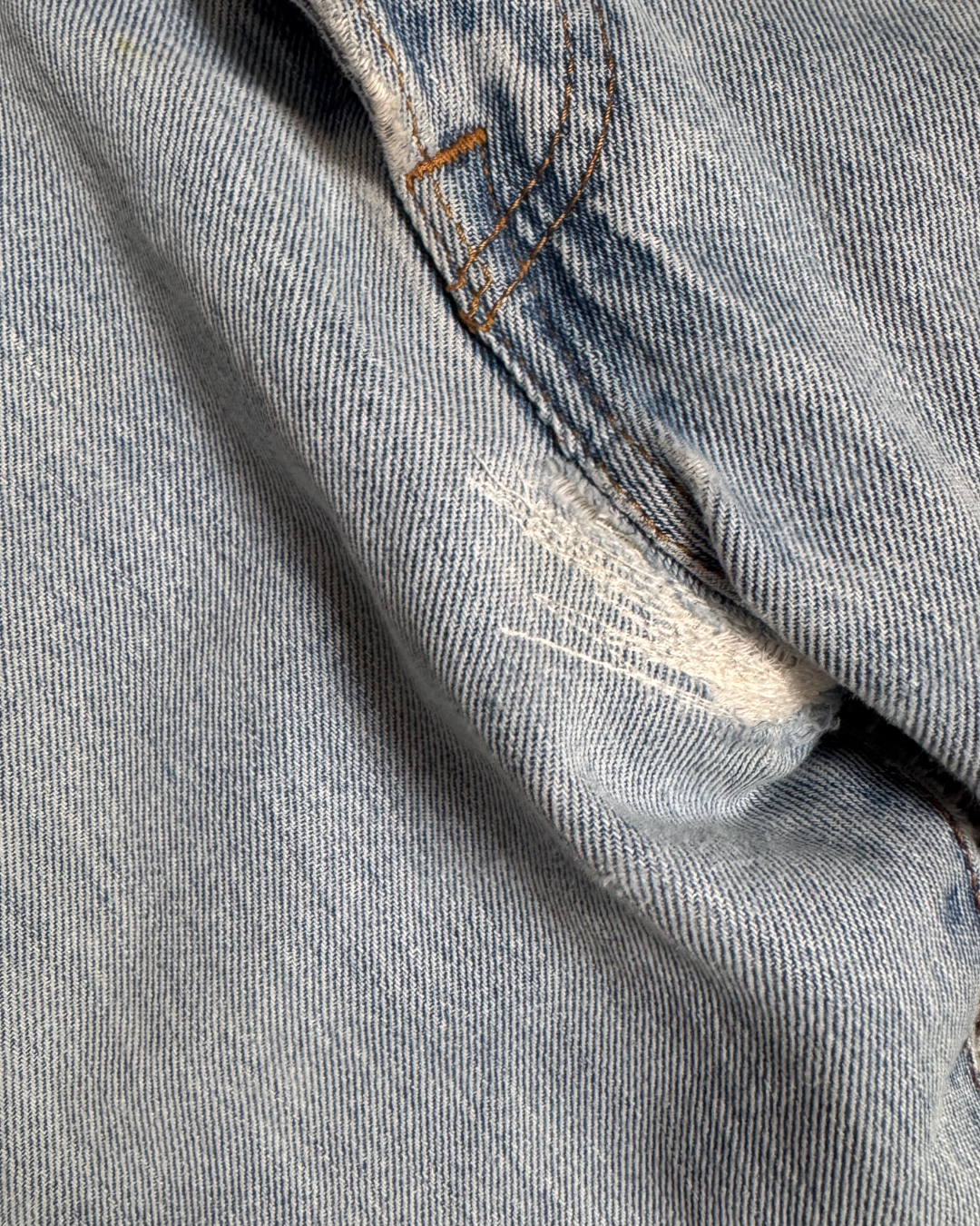Levis 501 Rip (W32 L32)