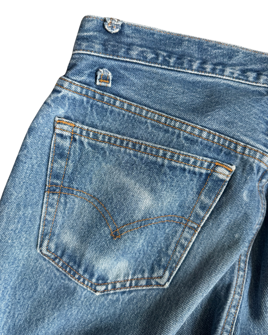 Vintage Levis 501XX: 90s USA (W32 L31)