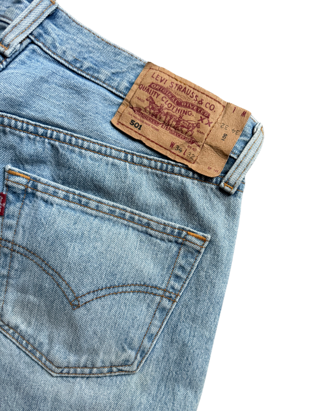 Vintage Levis 501:Bleach Stonewash (W32 L30)