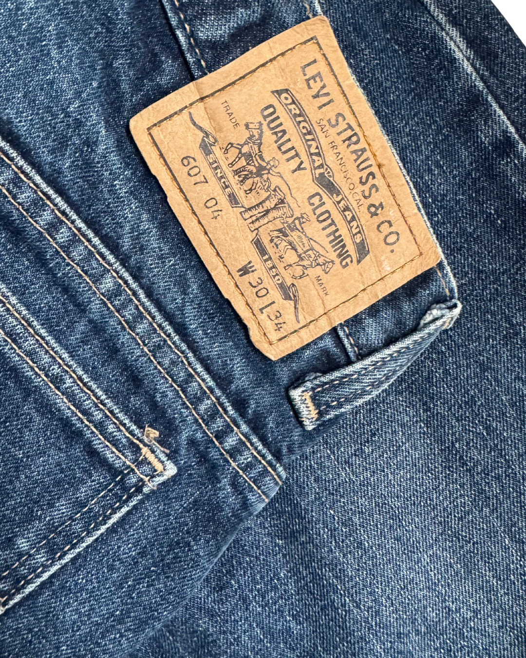 Levis 607 Boot Cut ( W28 L32.5)