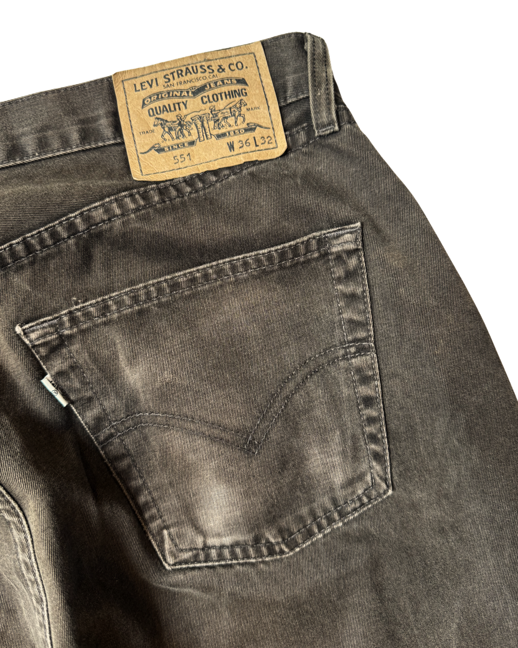 Levis 551 Chocolate: W36 L32.5