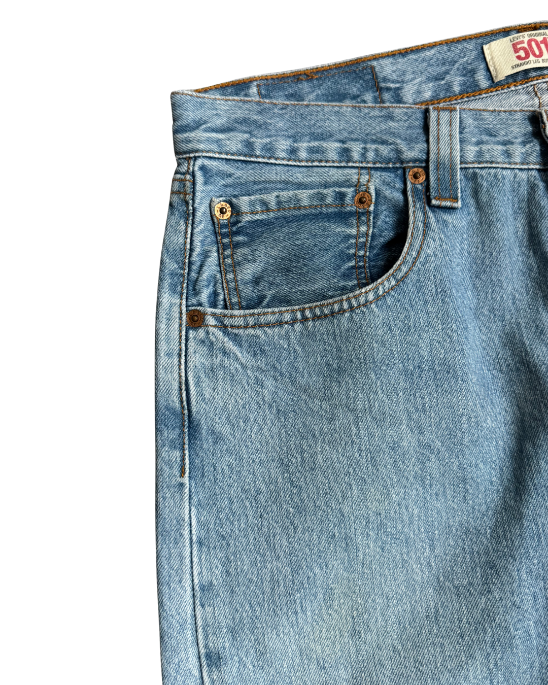 Vintage Levis 501: Light Stonewash ( W32 L34)
