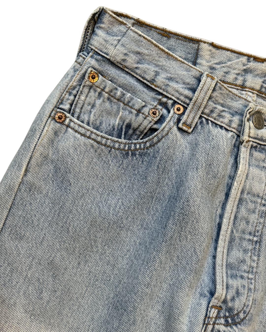 Vintage Levi’s 501 Stonewash: W26 L31