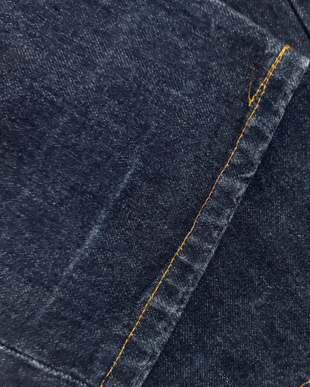 Vintage Levis 501: Deep Blue (W31 L34)