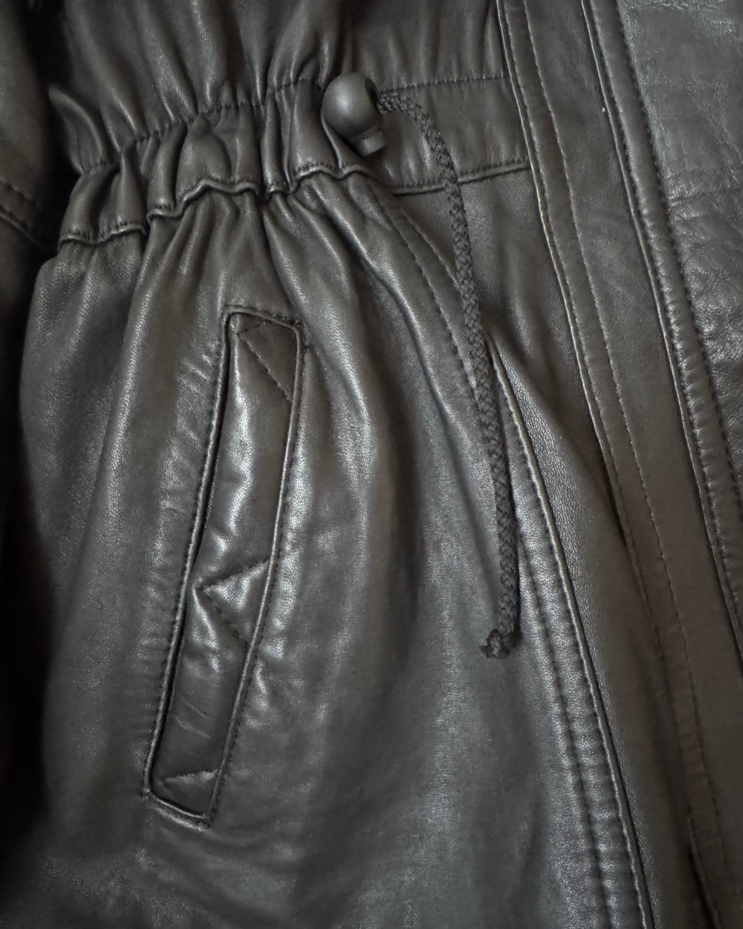 Vintage Funnel Jacket with removable hood (Black)