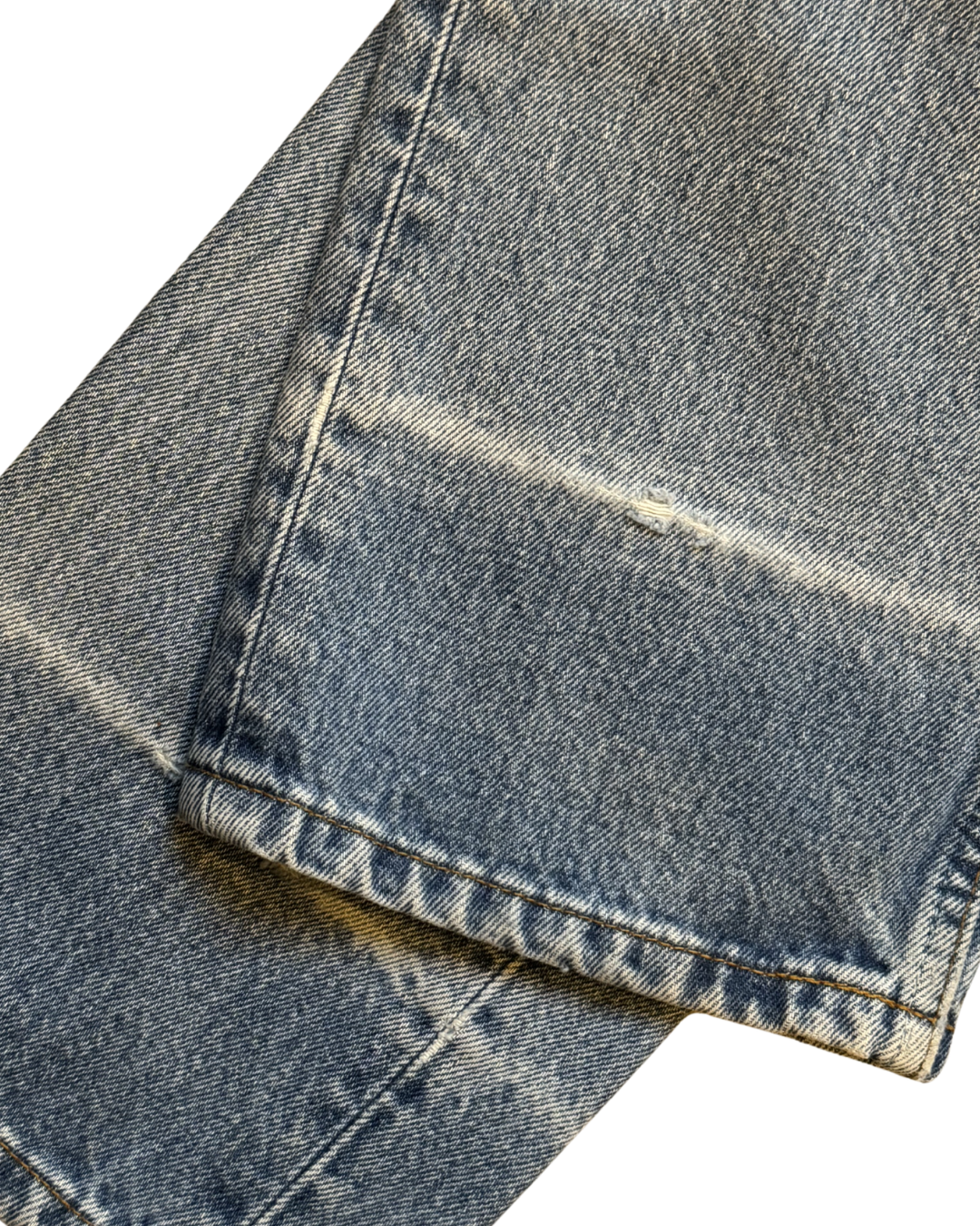 Vintage Levi’s 501 Stonewash: W28 L32