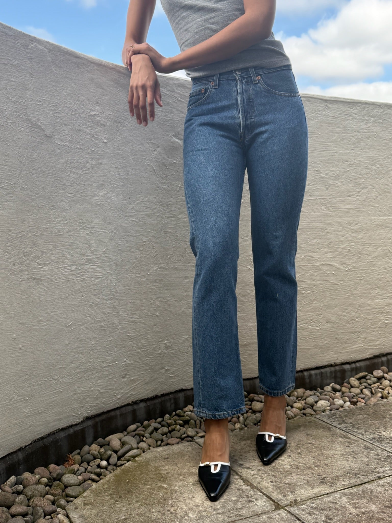 Levis 501 Petite: W25 L30