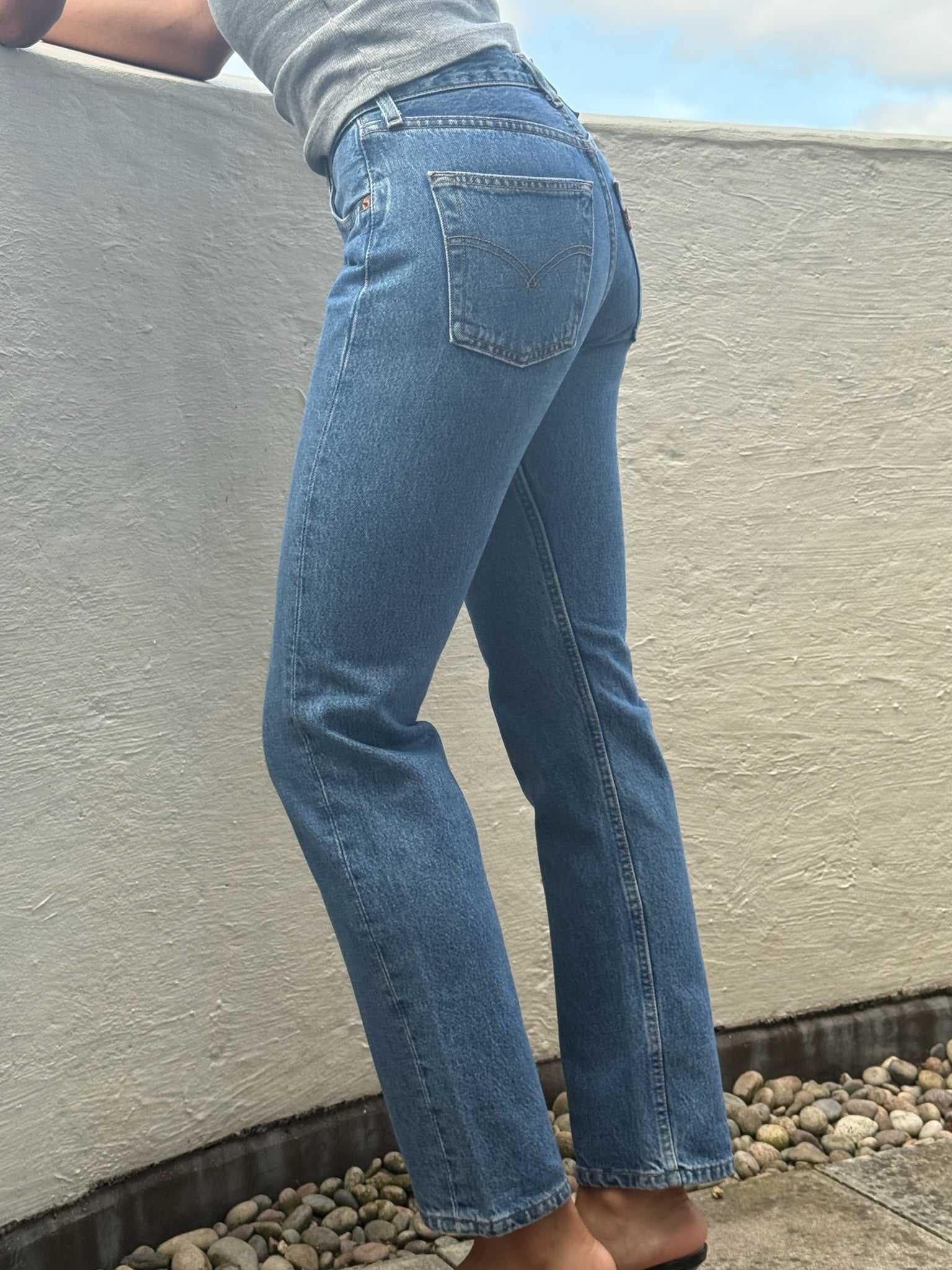 Levis 501 Petite: W25 L30