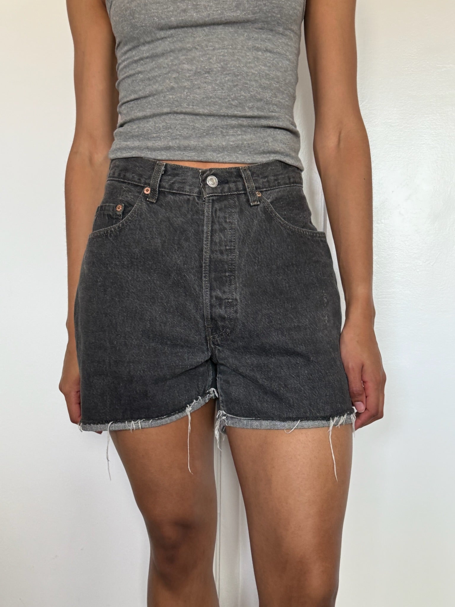 Levis 901 Charcoal Cut off: W29
