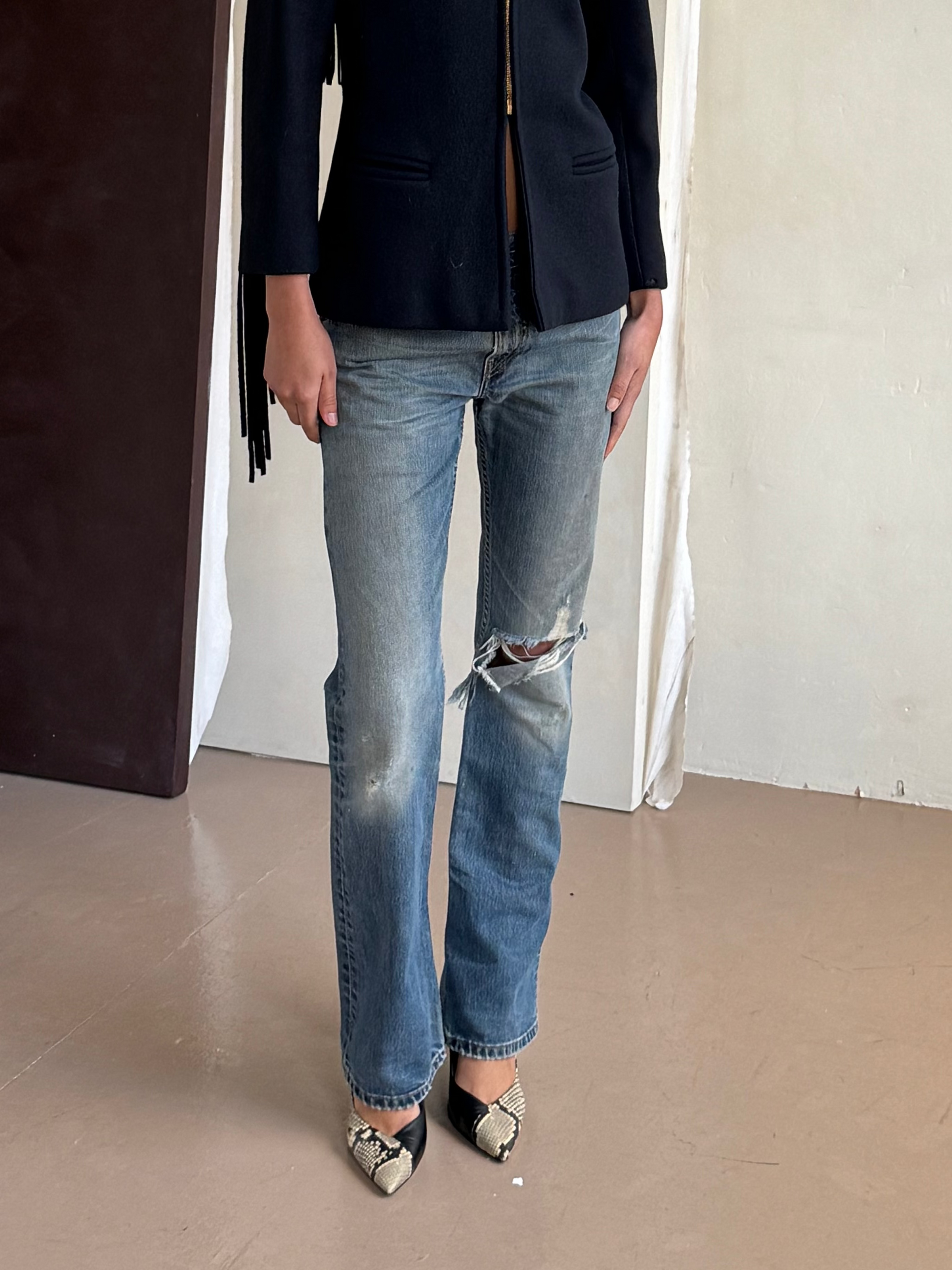 Vintage Levis 507 Boot Rip (W27 L33)