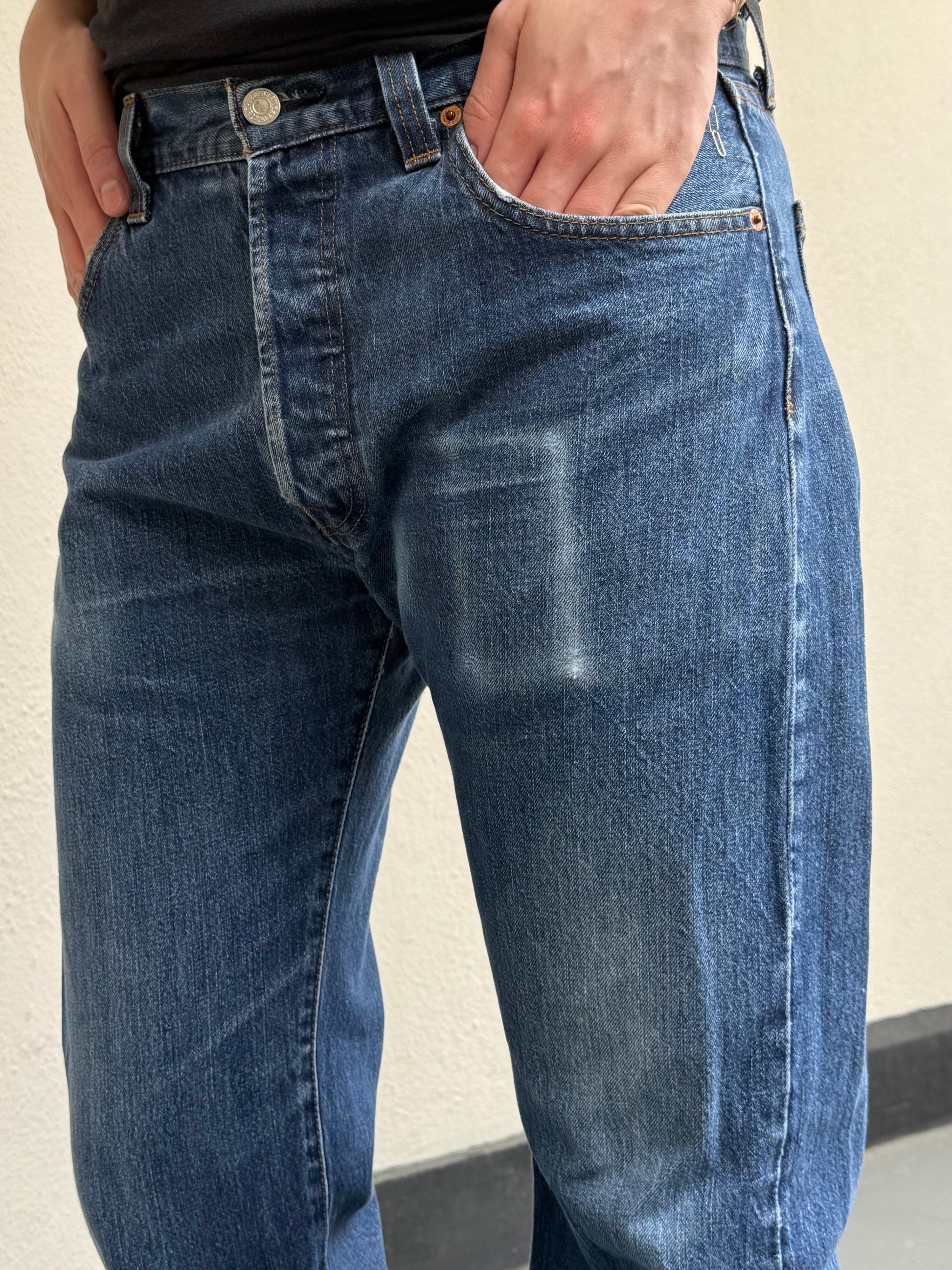 Levis 501 Wallet Patch: W33 L32