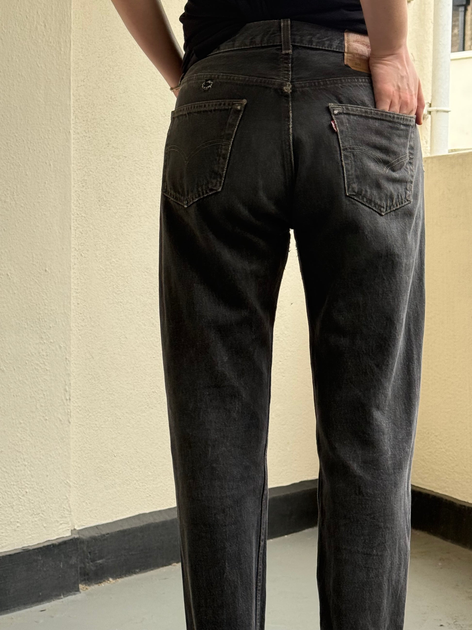 Levis 501 USA Charcoal Slouch: W32 L36