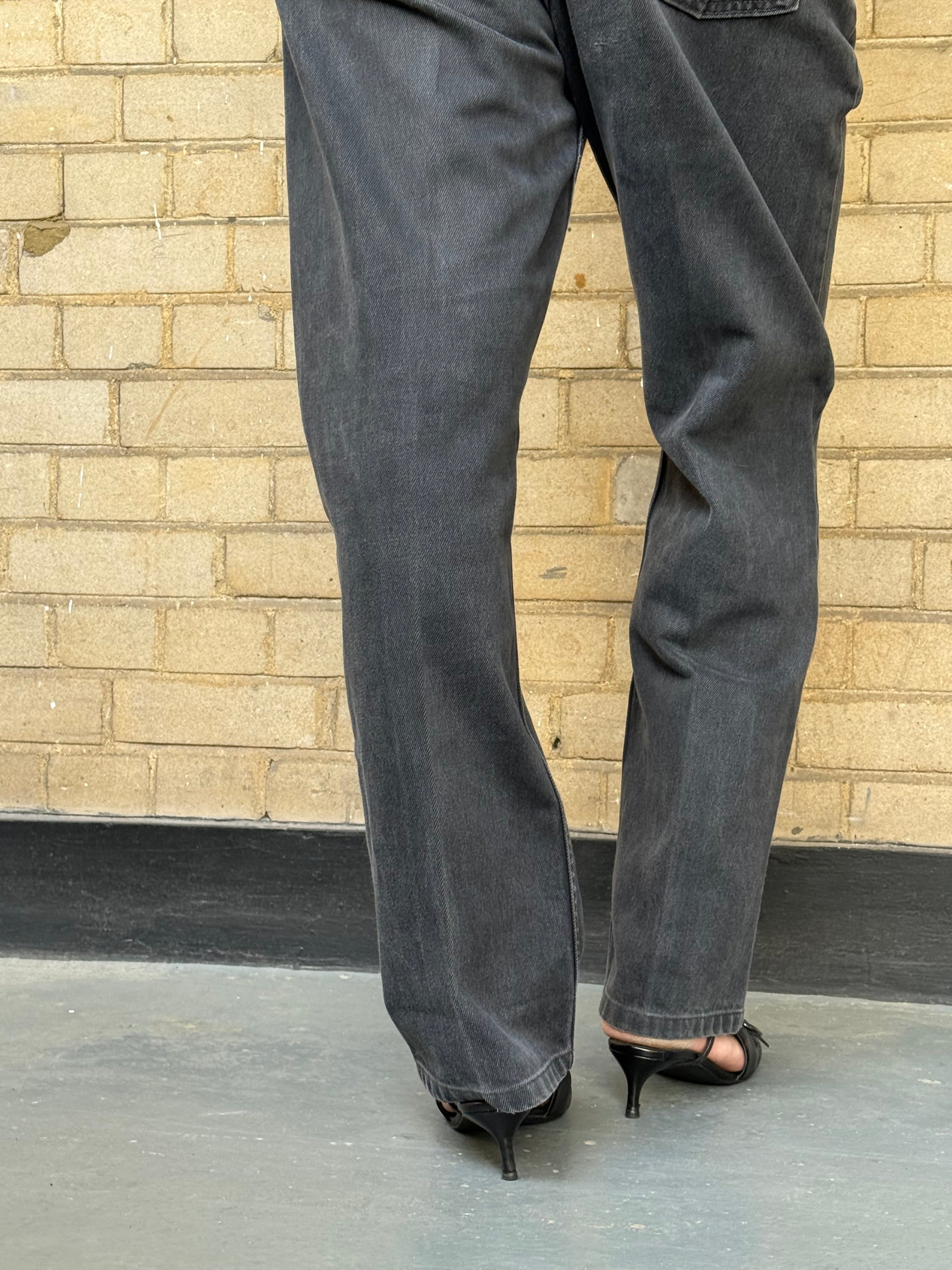 LevIs 615 Charcoal: W36 L30