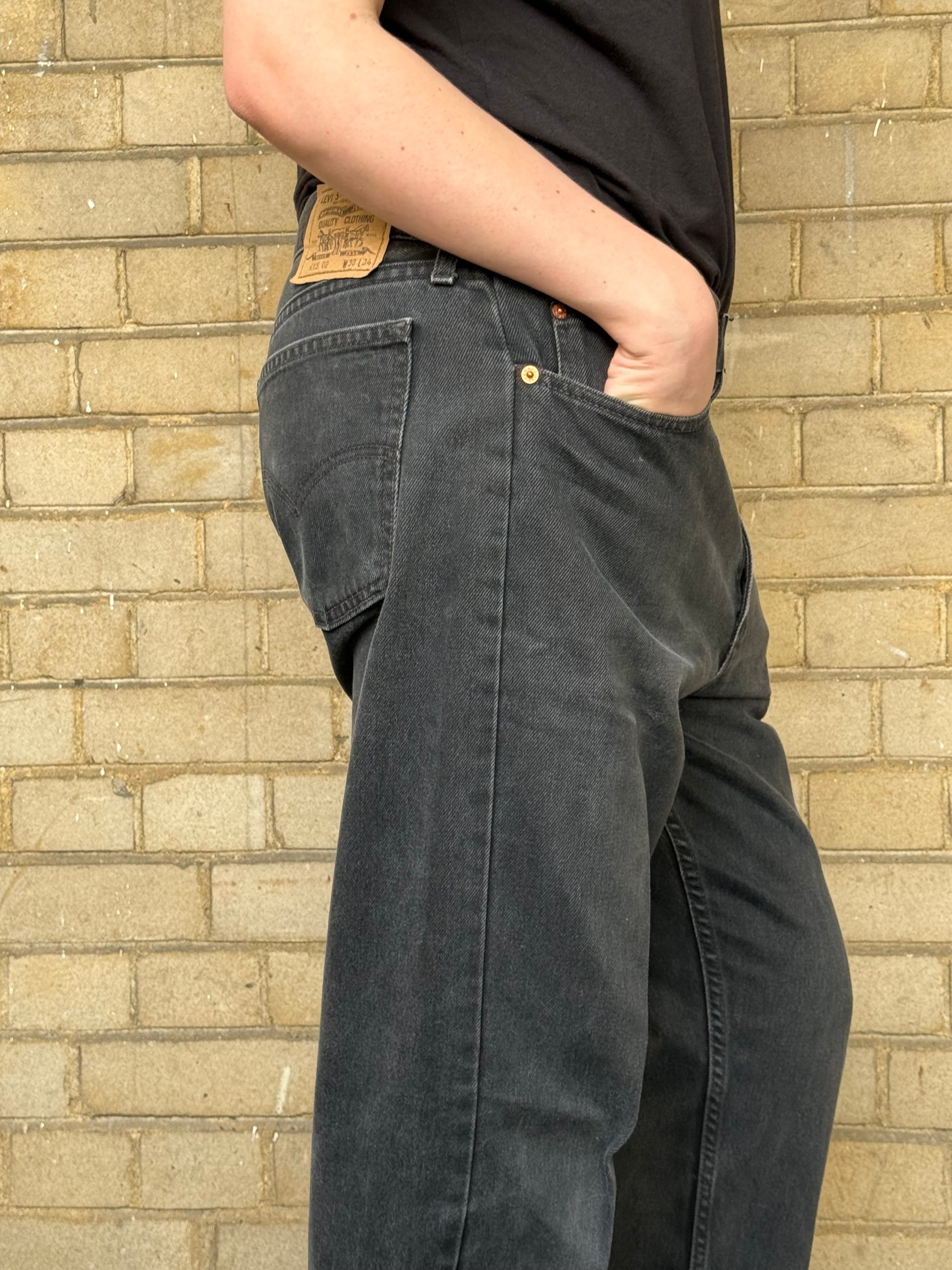 LevIs 615 Charcoal: W36 L30
