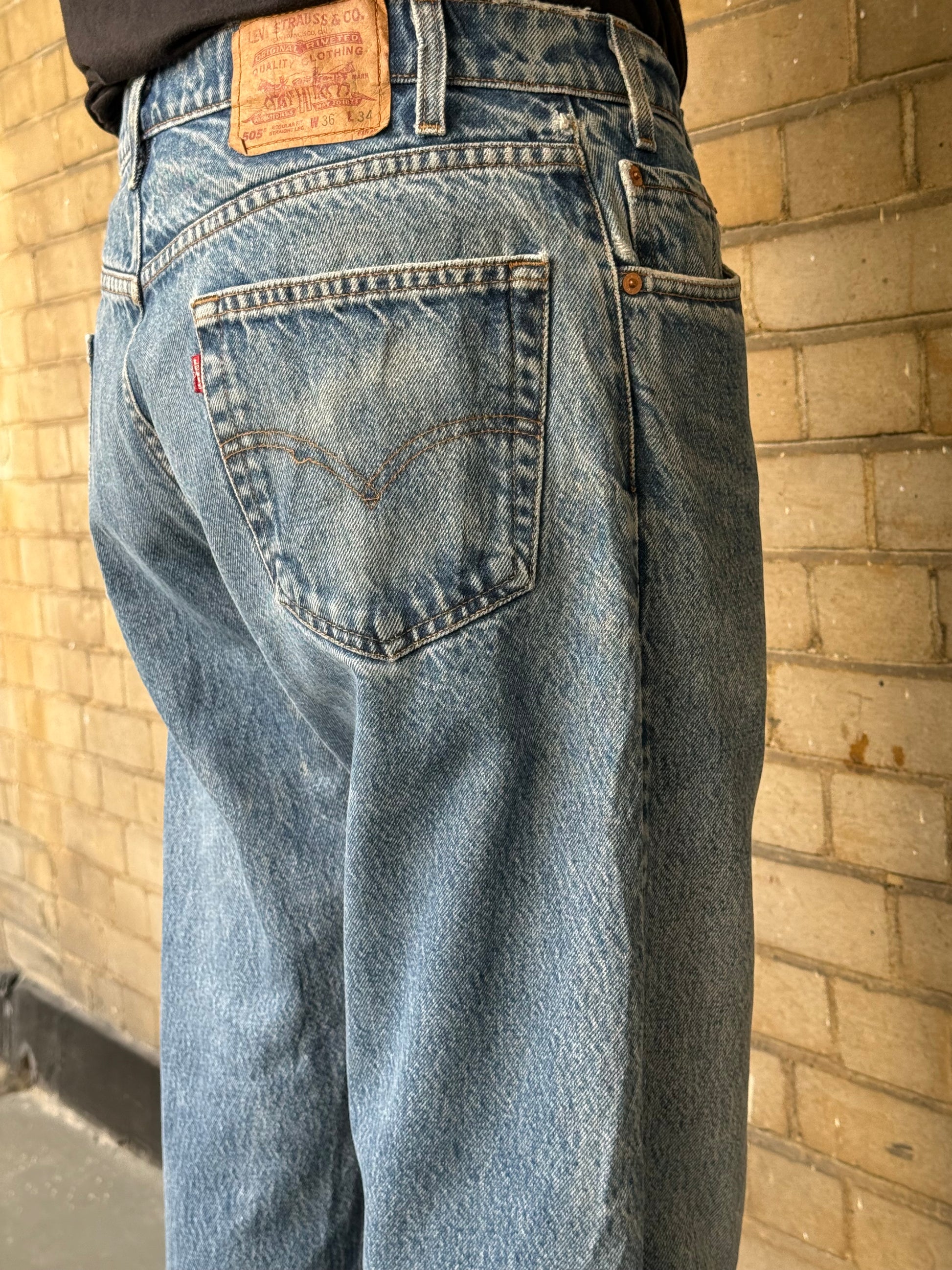 Levis 505 90s Slouch: W36 L34