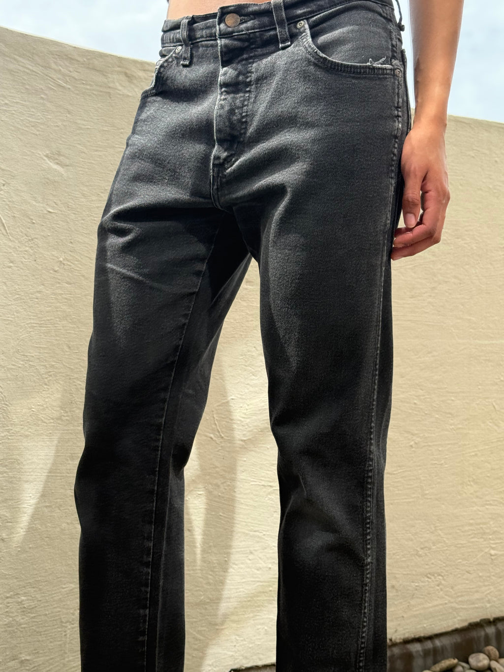 Wrangler Straight Charcoal: W30 L31