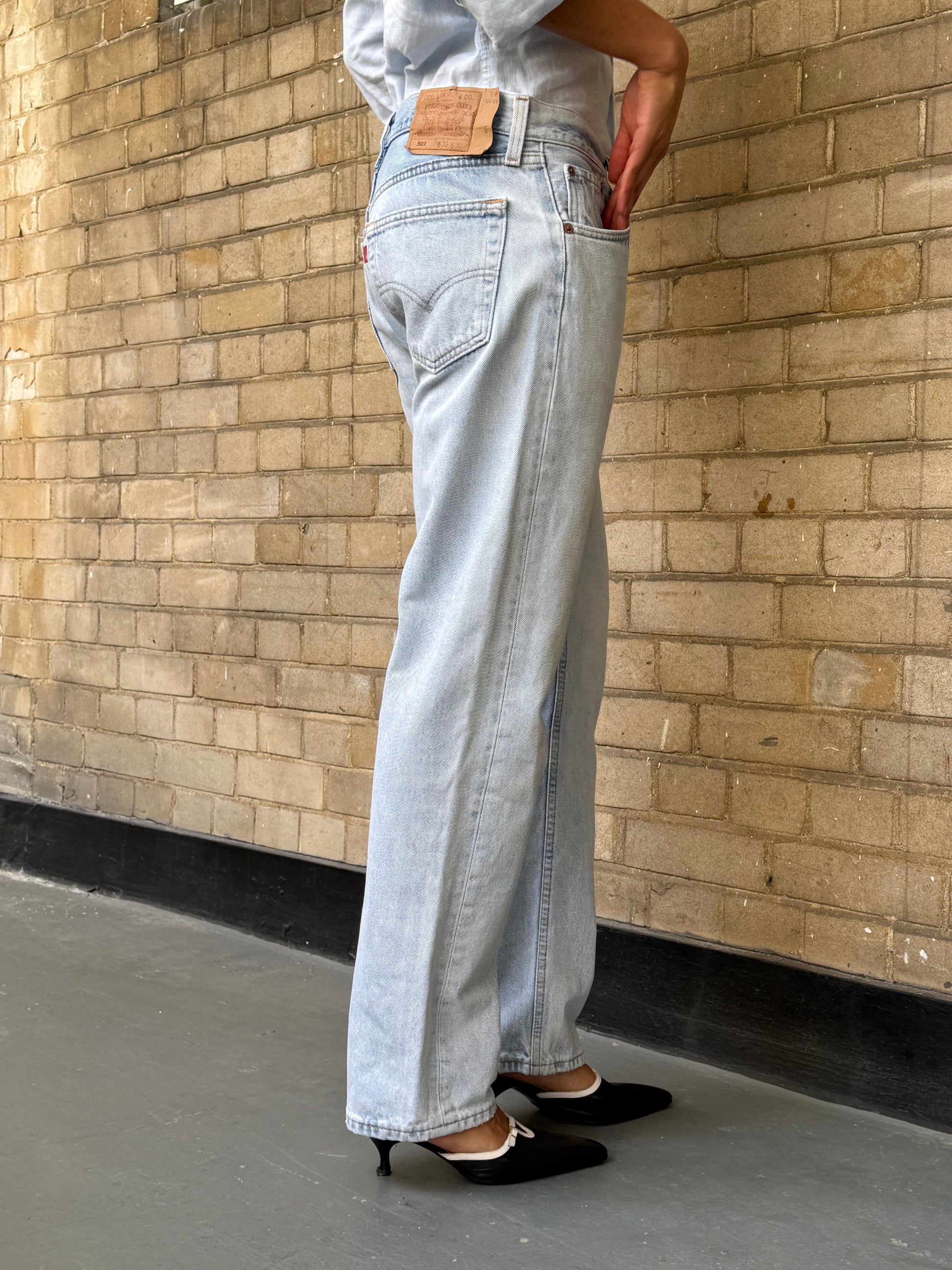 Vintage Levis 501 USA 90S W32 L30