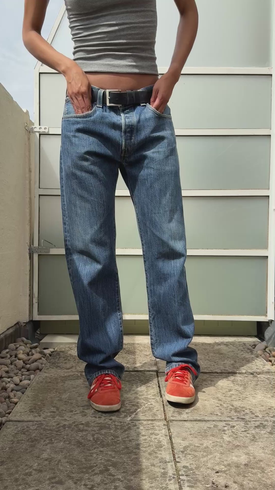 Levis 501 Slouch: W33 L33.5