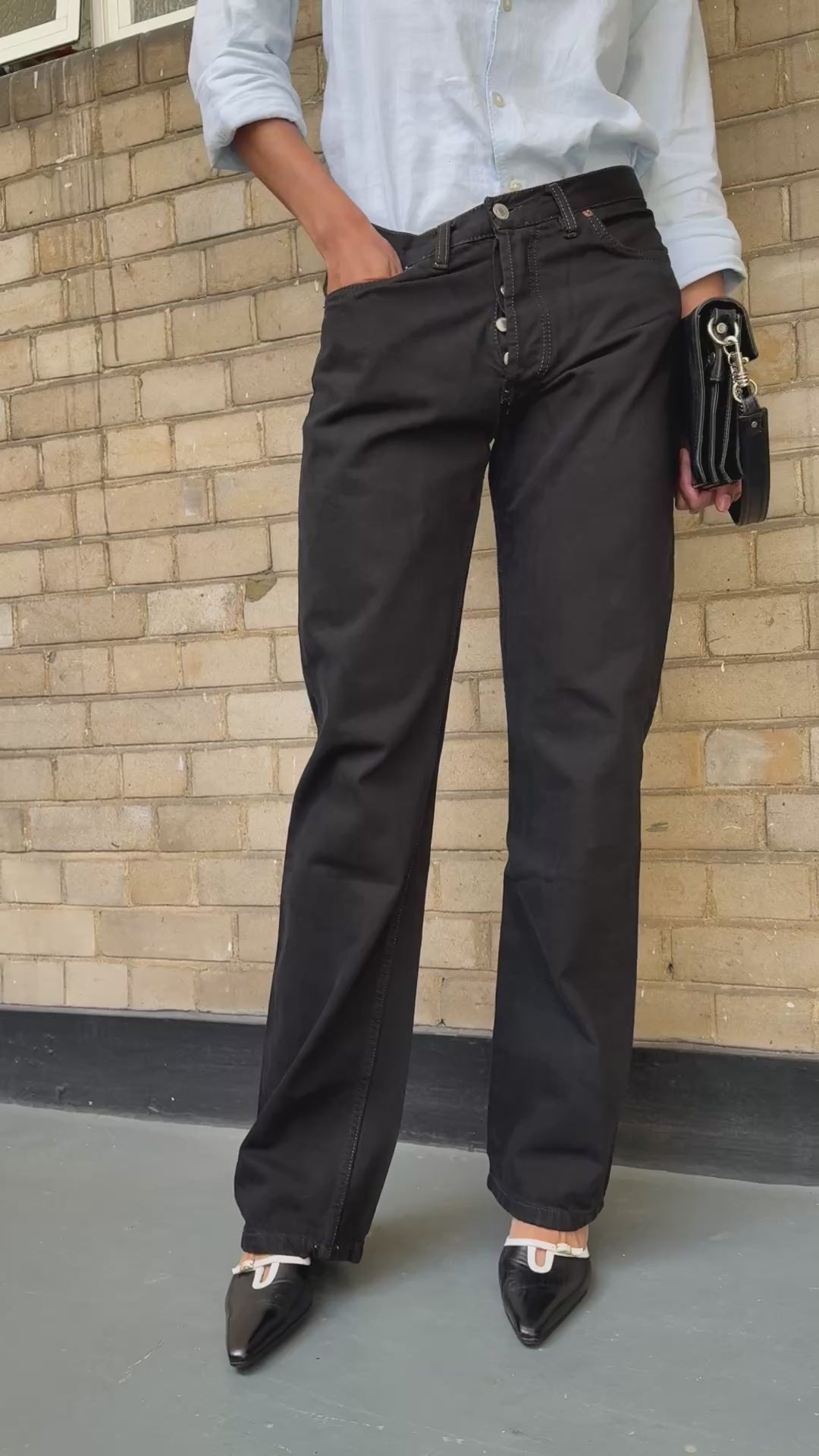 Levis 501 Pitch Black: W29 L33.5